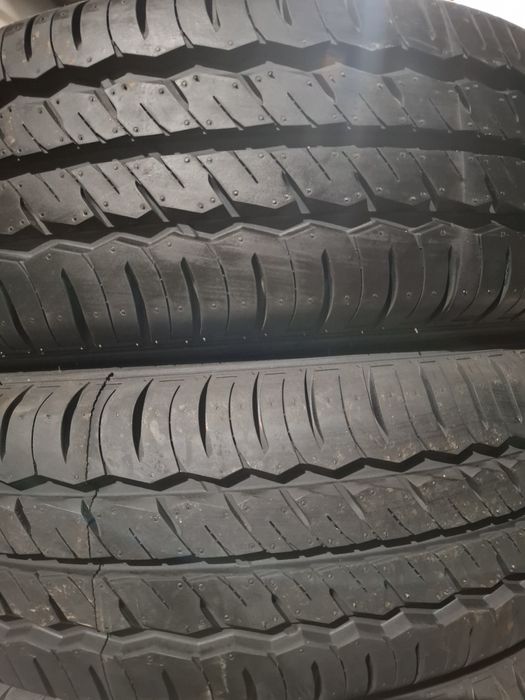 195 70 15c Vand 4 anvelope vara Laufenn