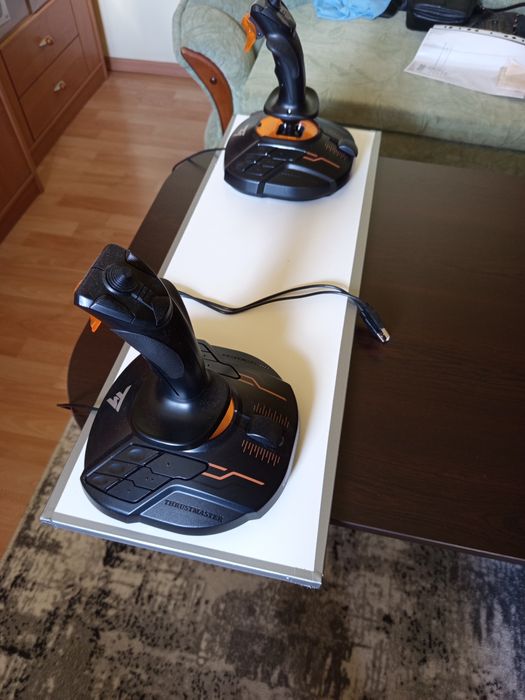 Джойстици Thrustmaster T16000M