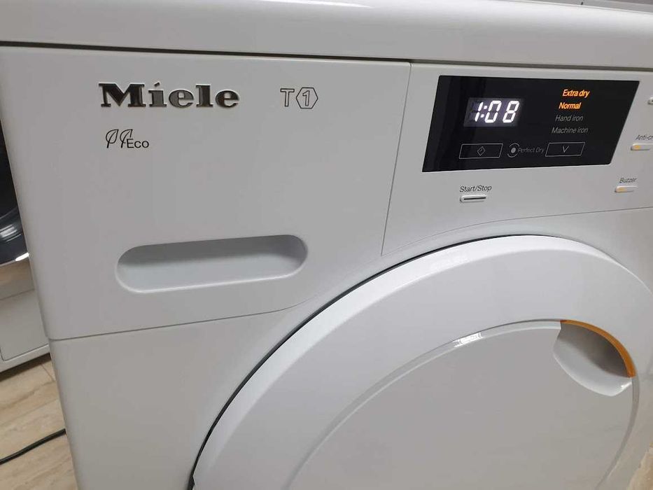 UK Сушилня Miele T1 - Термопомпа - Аларма - Подсветка -12м Гаранция Миеле