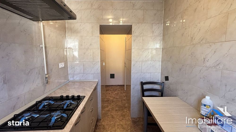 Apartament 3 camere decomandate | Etaj 3/4 | Complet mobilat si utilat