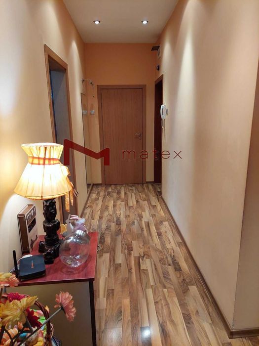 Продава се Четиристаен апартамент в Варна, Централна поща - 135 кв.м за 1408 €/кв.м - Снимка #7