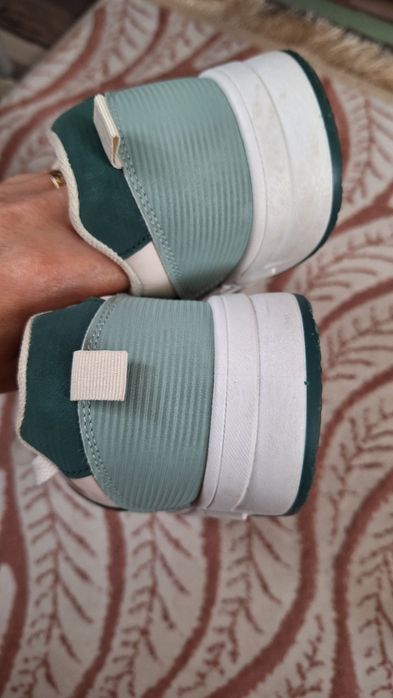 Pantofi sport nr 40