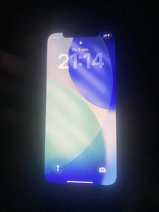 Iphone 12  94 yomkis radnoy