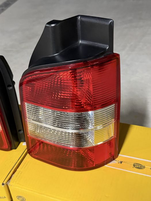 Оригинални стопове Hella за Vw  T5, T6 Transporter