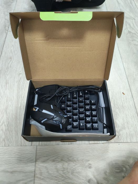 Продам клаву и мыш