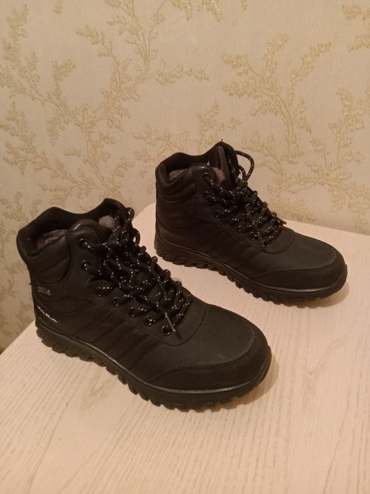 Ботинки 37 размер