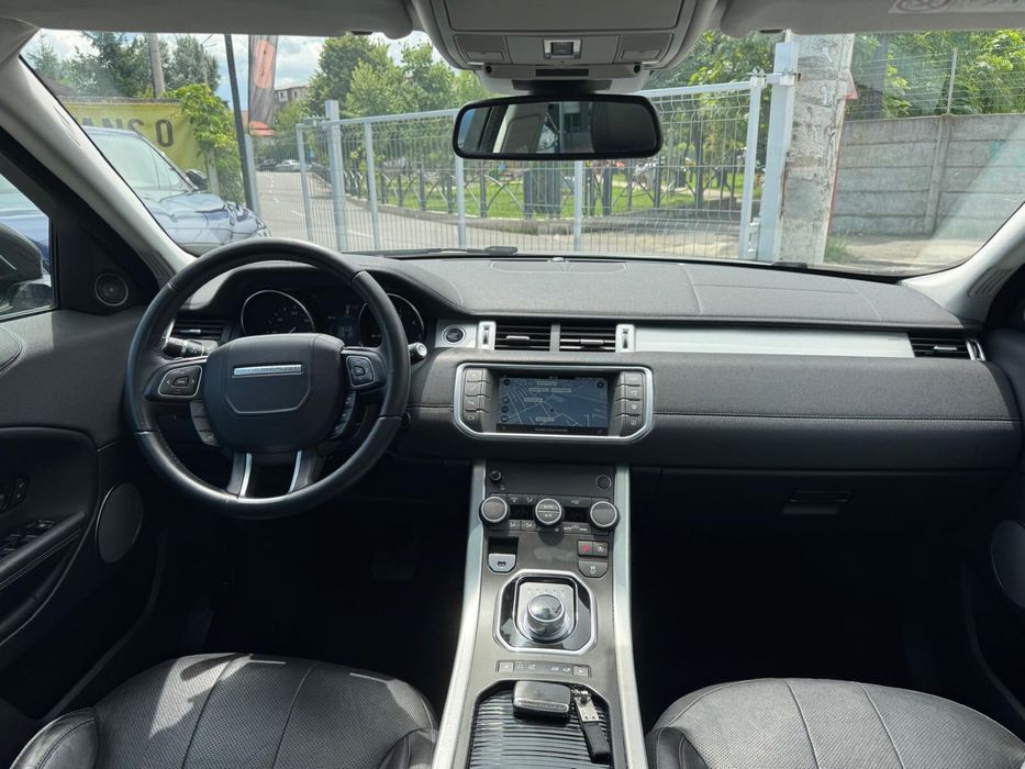Range Rover Evoque.  R-Dynamic Panoramic Automat. Impecabil