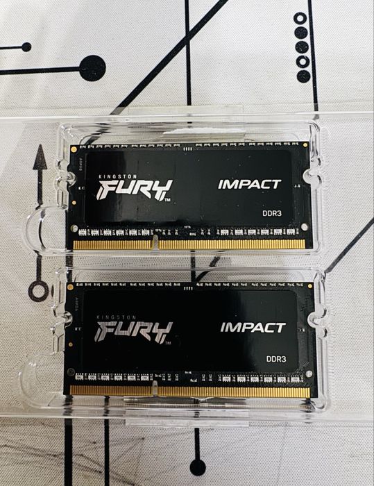 FURY  IMPACT  Kingston Ram ddr3 = 2x16GB , CL11 1866mhz