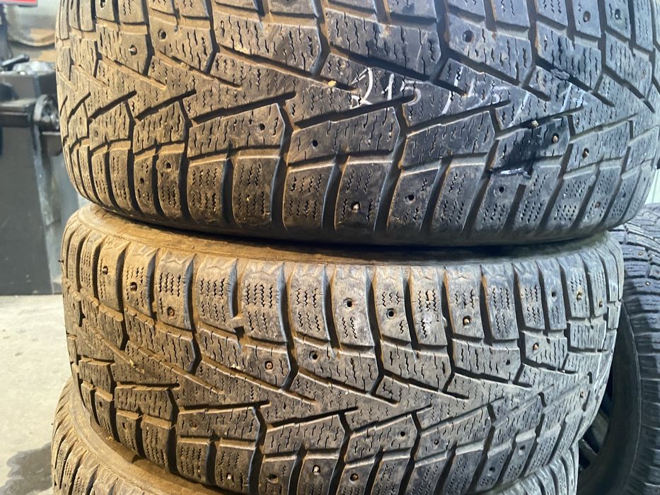 НЕКСОН на 17. 215/55