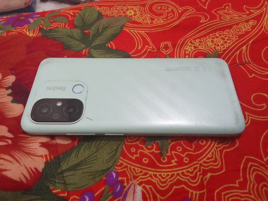 Редми 12с возможно договоримся