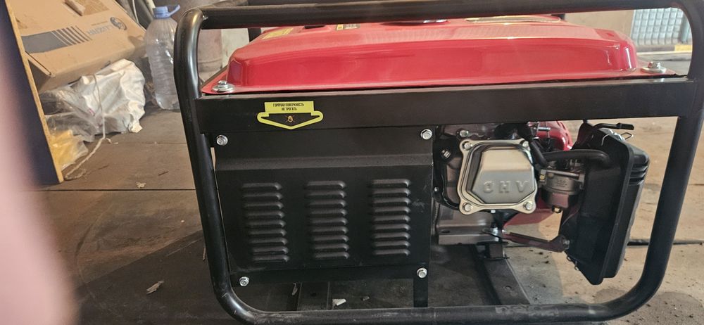 Бензиновый генератор