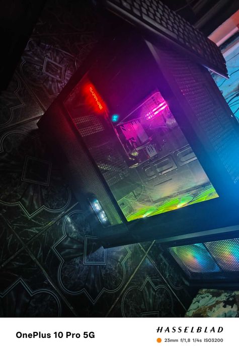 Геймърски компютър Core i7 11700F\32gb\RX 5700 \1TB\1000W Superflower