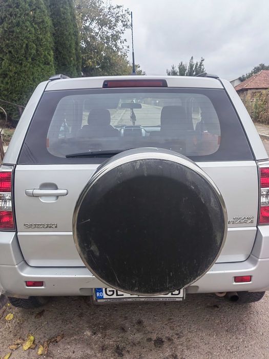 SUZUKI Grand Vitara
