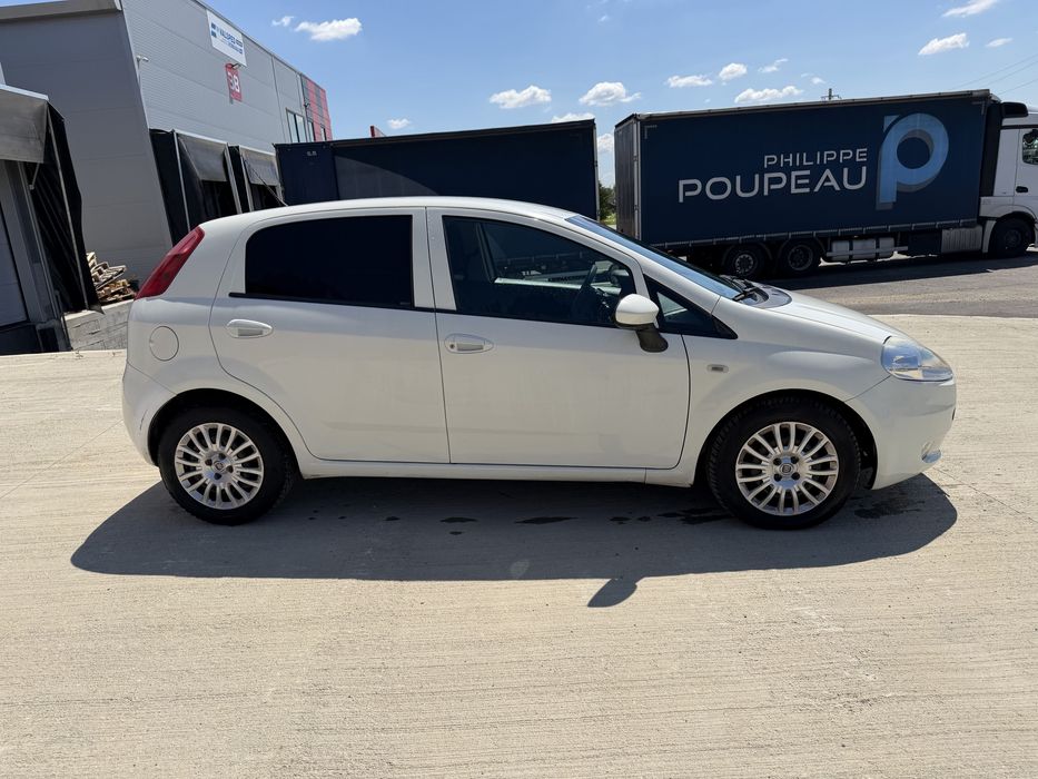 FIAT Grande Punto 2013 — imagine 2