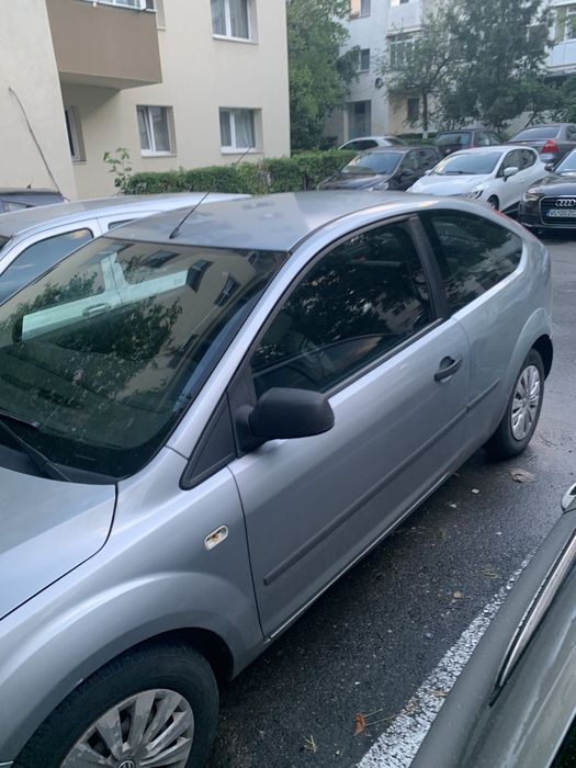 Vand sau schimb cu dibita masina buna de facut treaba cu ea