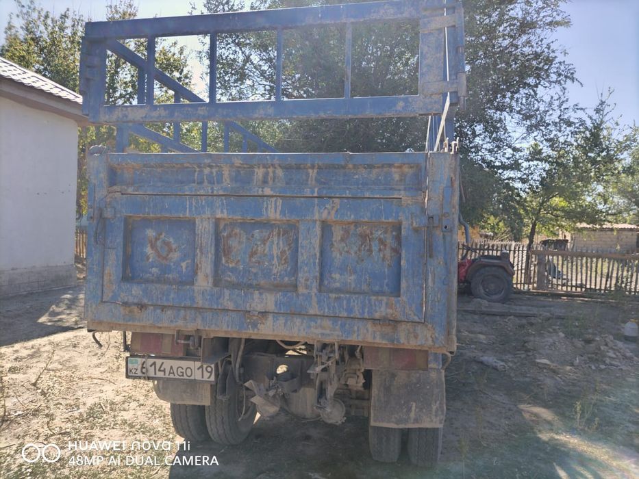 Жүкті өзі түсетін машина