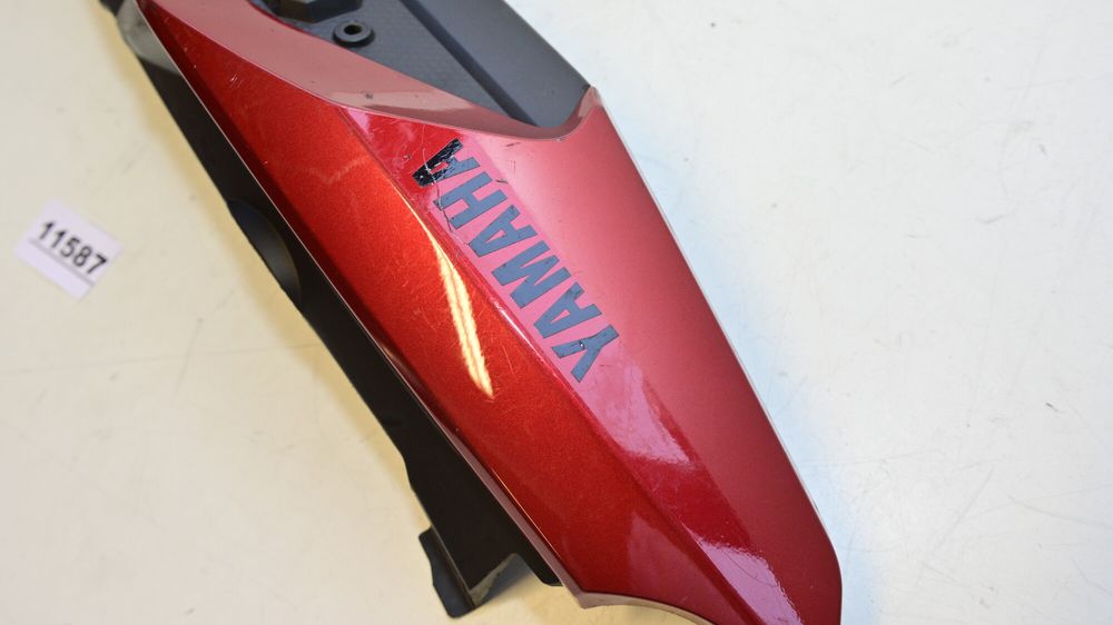 Carena Stanga Spate Yamaha MT09 / Tracer 2014 - 2024