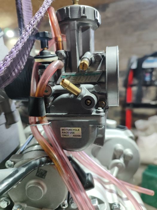 Продам двигатель 194MQ