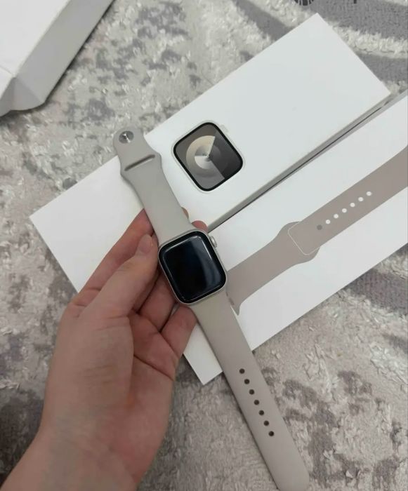 Apple Watch • series 9 • 41 mm
