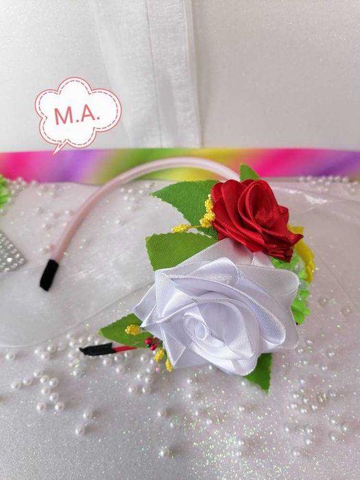 Диадема с цветя за народни танци