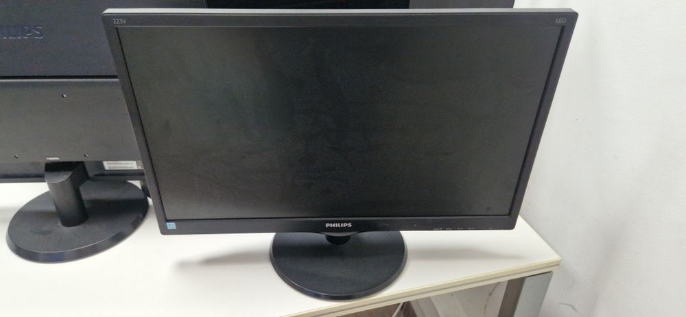 Продам мониторы в отличном состоянии