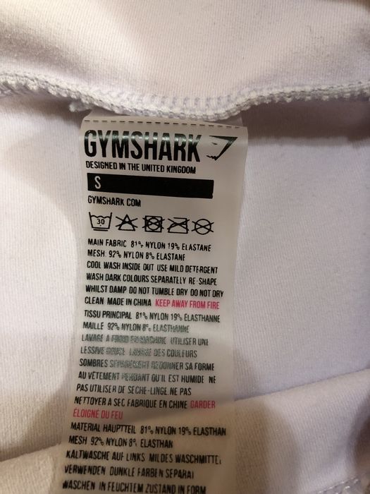 Продаются спортивные штаны.