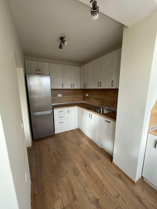 Дава се под наем Двустаен апартамент в Варна, Чайка - 80 кв.м за 677.79 € - Снимка #2