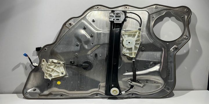 Macara geam stanga spate A2218904567 Mercedes-Benz S-Class W221 [2005