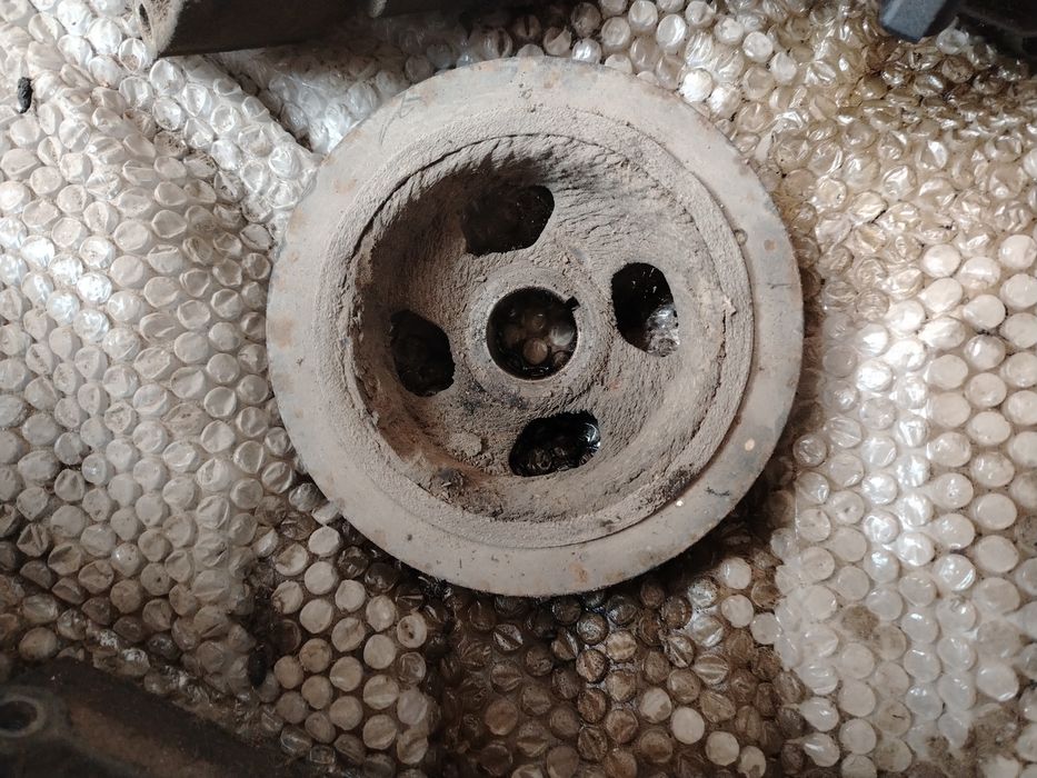 Лансер 2.4 Шкив к. вала