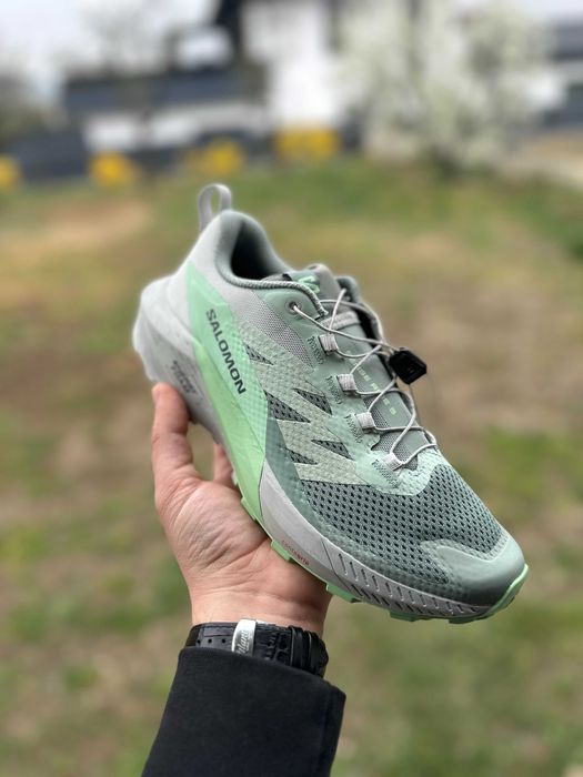 Salomon Sense Ride 5 W Pantofi Alergare Salomon Sense Ride 5 W Trail Running Dama Marimea 40 Noi cu EtichetaTrail Running Dama Marimea 40 Noi