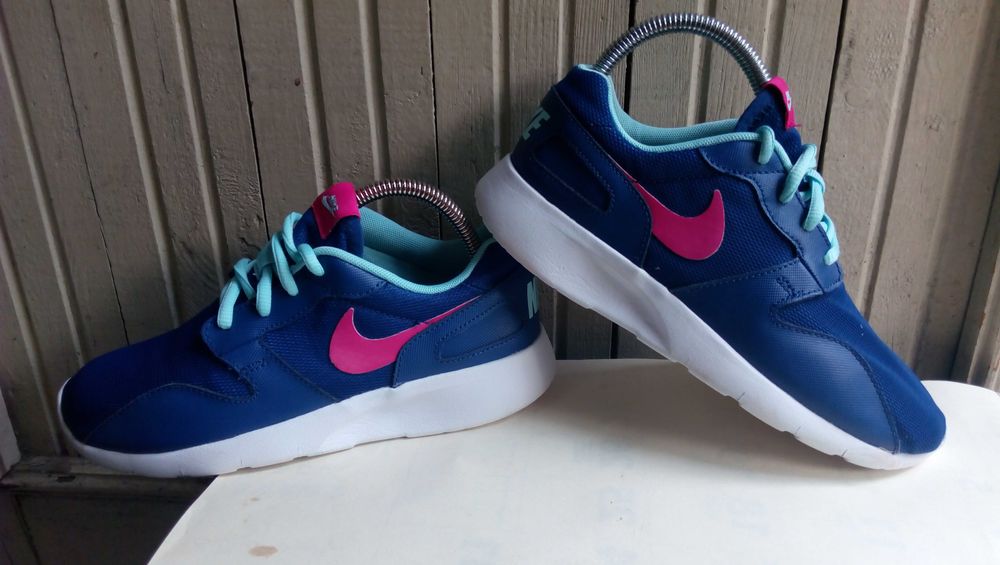 '' Nike Kaishi GS''Оригинални маратонки 37.5 номер