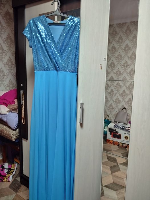 Продам красивое вечерное платье