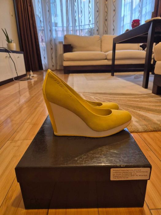 Обувки на платформа Calvin Kline