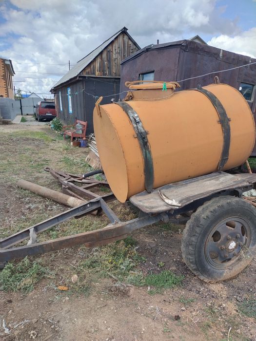 продам водяную бочку