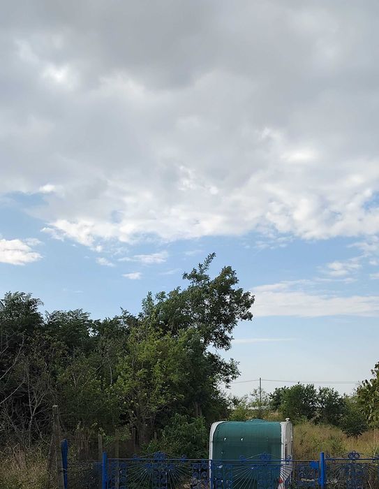Teren 3500mp intravilan casa 112mp si 43mp anexe Istria