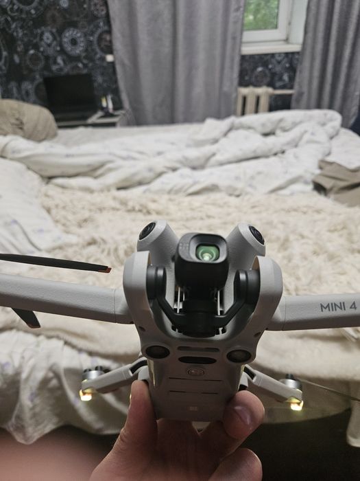 Продам на запчасти dji mini 4 pro