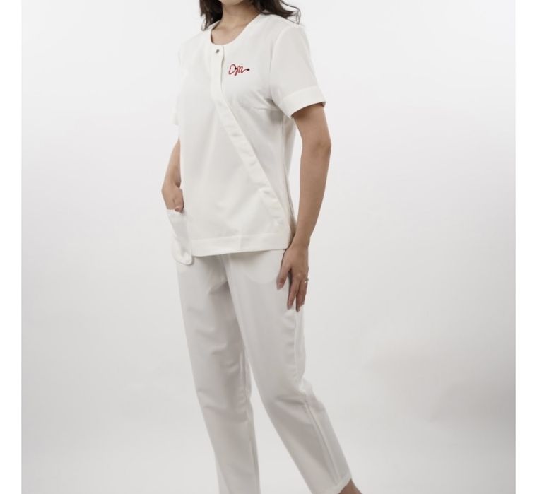 Медицинская форма от Qazaq Doctors