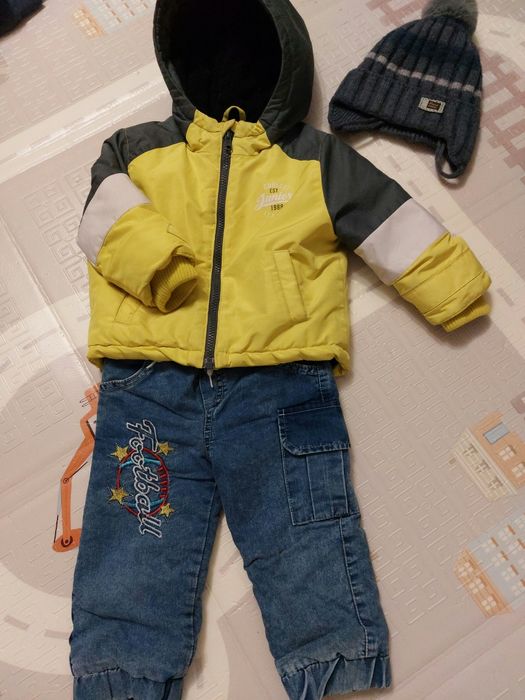 Продам детские курточки и штанишки