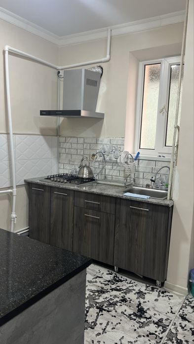 Однокомнатная квартира вторичка. 3 этаж. С ремонтом.