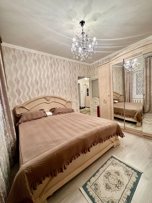 Продам спальнный гарнитур