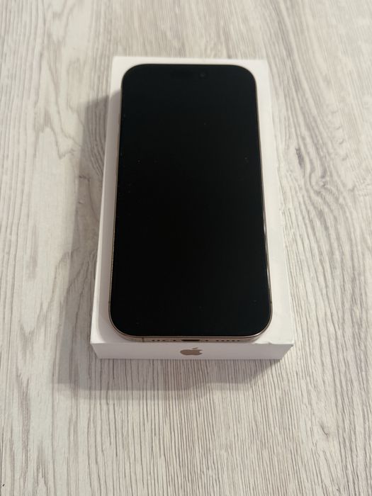 iPhone 16 Pro Desert Titanium 256 Gb!