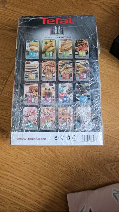 Placi noi-noute de waffle/gofre la aparat Tefal Snack collection