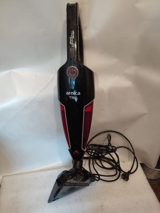 Продам Пылесосы бу