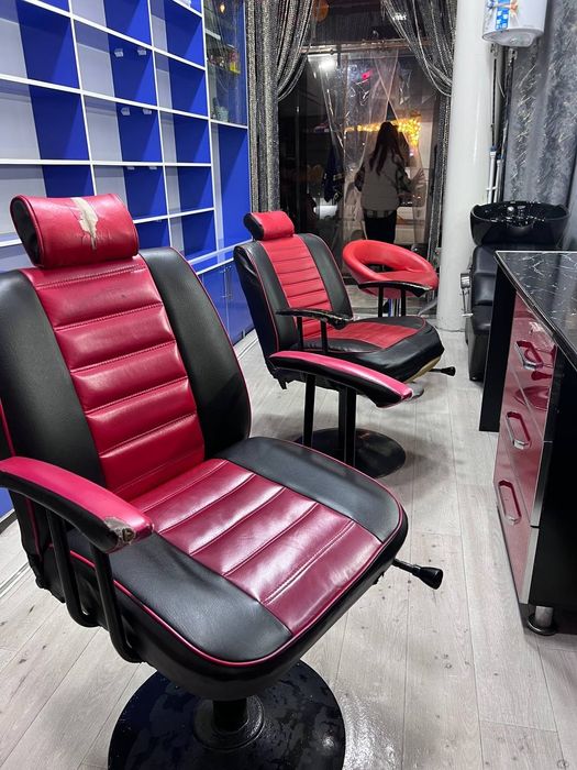 Салон учин кресло сотилади