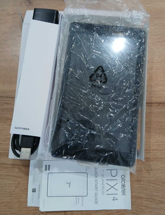 Таблет ALCATEL Pixi 4 7"
