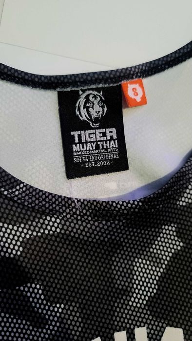 майки для зала  Ufc Adidas Nike