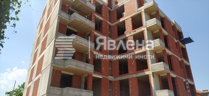 Продава се Тристаен апартамент в София, Левски - 153 кв.м за 1137 €/кв.м - Снимка #1