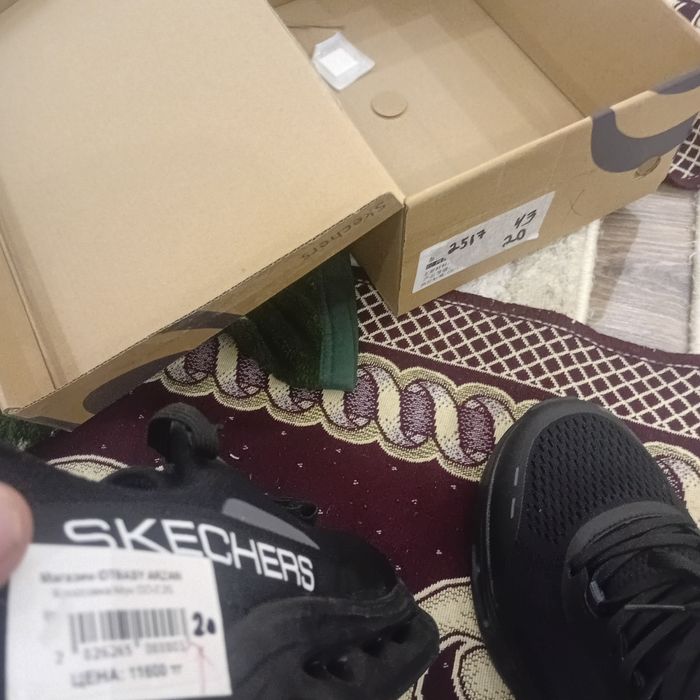 Кроссовка SKECHERS