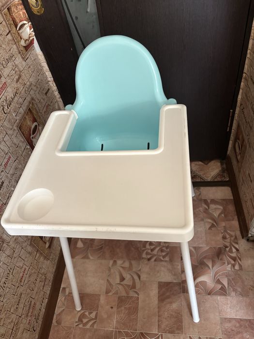 Детский столик для кормления