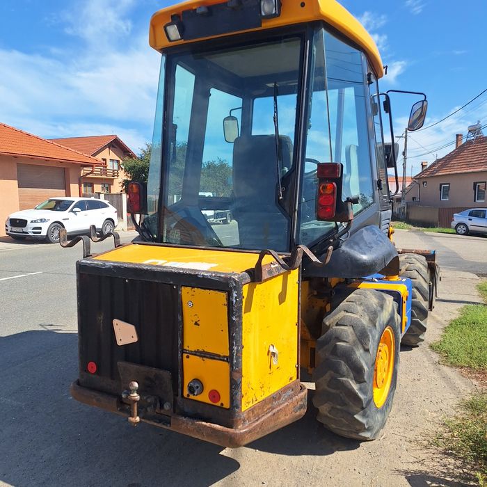 JCB 2CX Încărcător Buldoexcavator